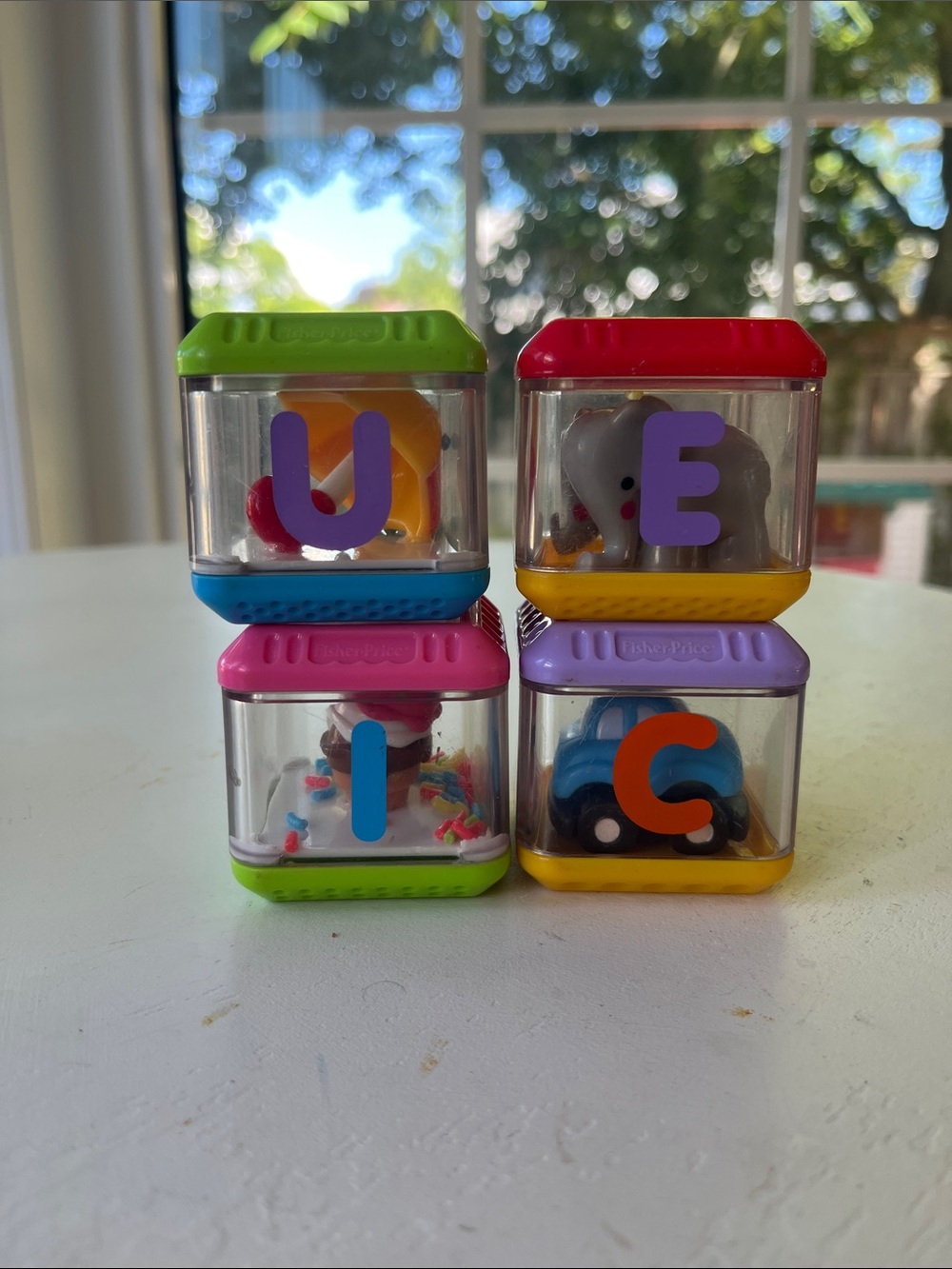 3/$20 💛Peek-a-Boo Block Alphabet Stacking Discovery Blocks -Letters C E I U